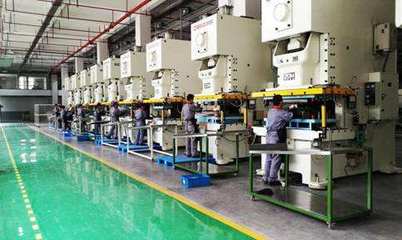 智慧工廠(chǎng):用精準(zhǔn)人員及物資定位技術(shù)實(shí)現(xiàn)全效管理